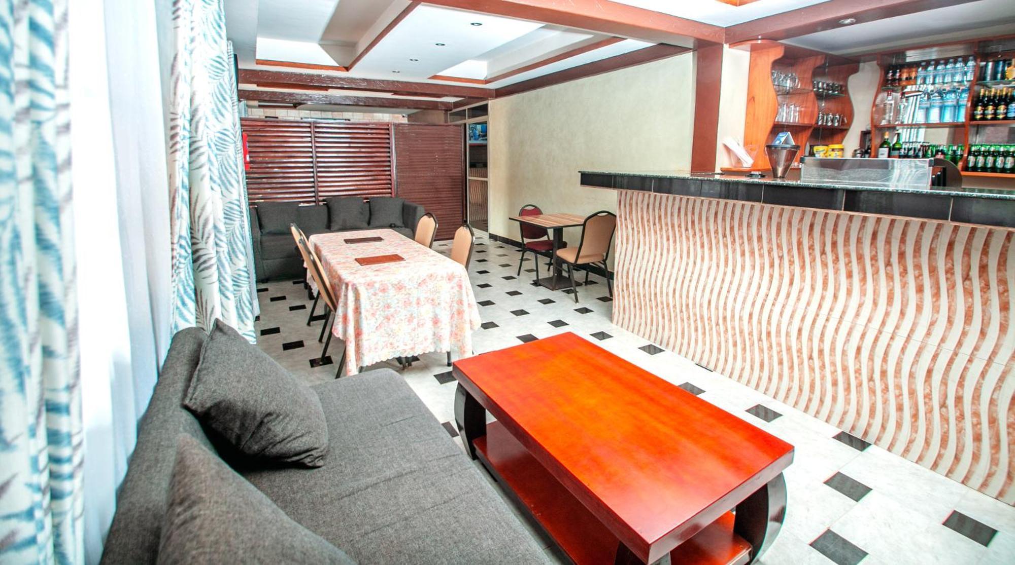 Harts Motel Kampala Ngoại thất bức ảnh
